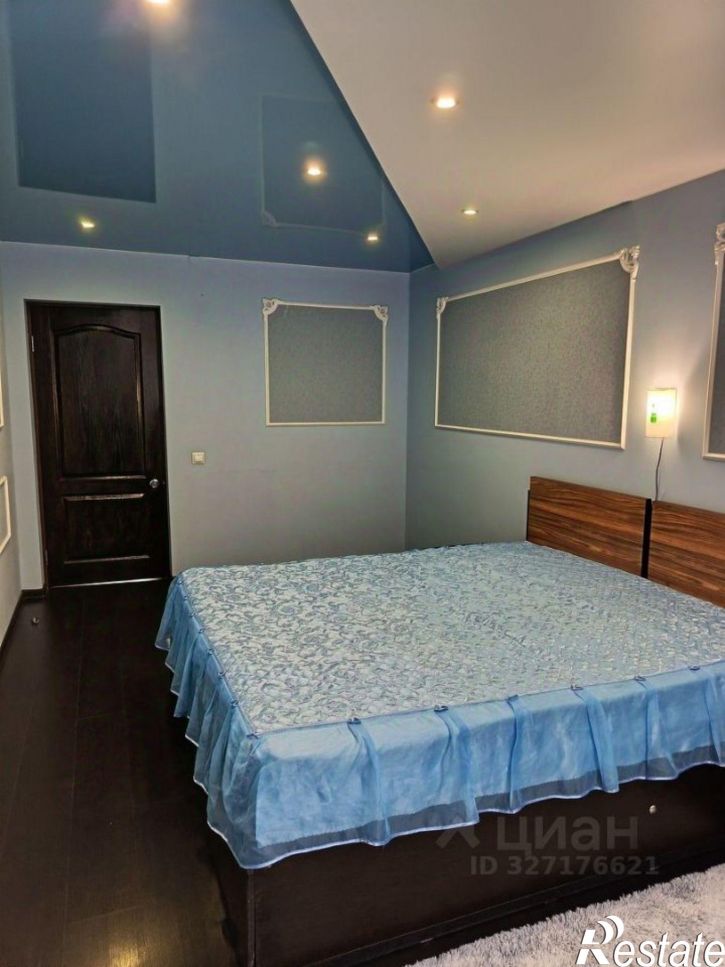 2-комн квартира Ялтинская улица, 10,  д. 10