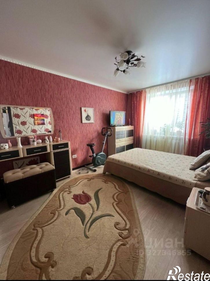 3-комн квартира ул Байкальская, 20,  д. 20