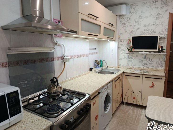 3-комн квартира Запорожская улица, 13,  д. 13