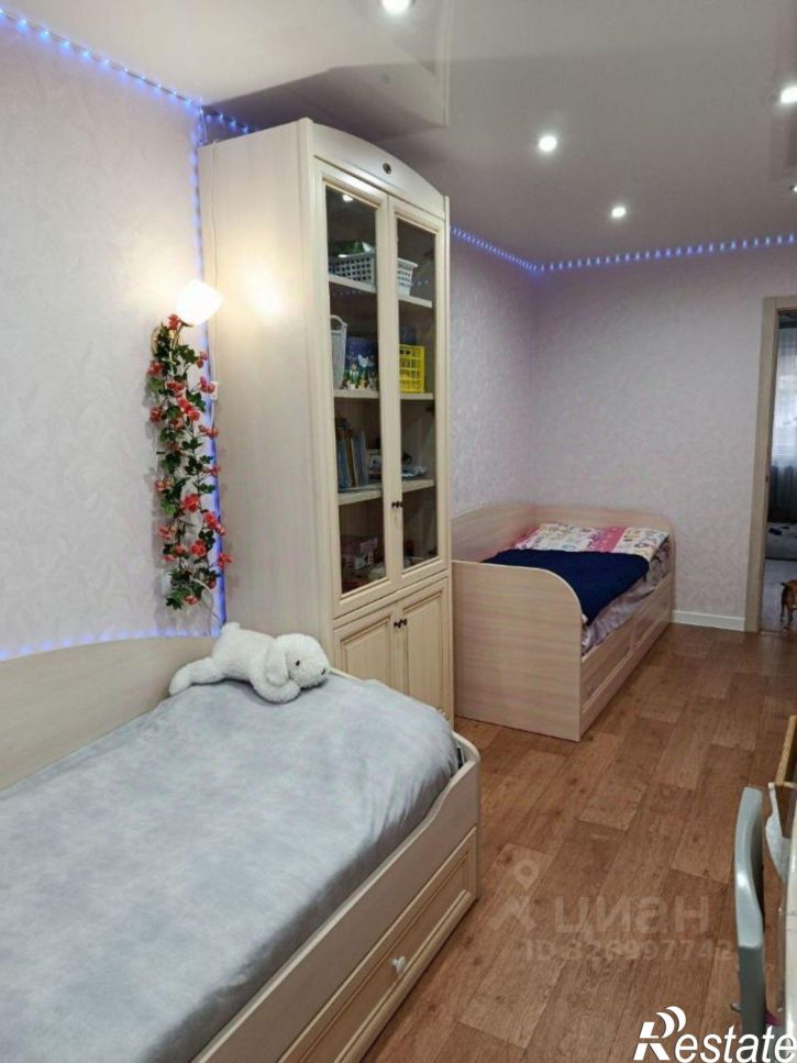 3-комн квартира Запорожская улица, 13,  д. 13