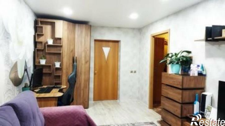 2-комн квартира ул Гусарова, 8,  д. 8