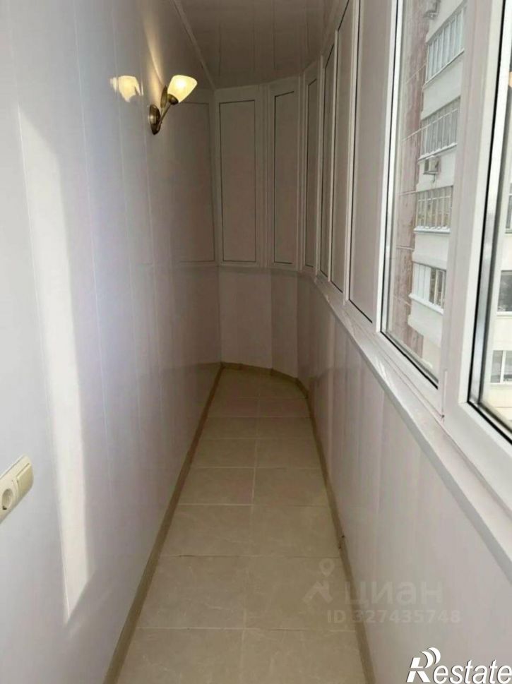 4-комн квартира б-р Гагарина, 70а,  д. 70а