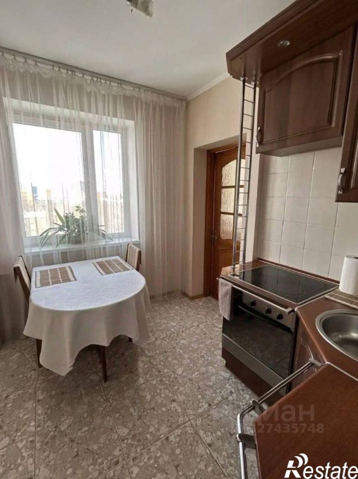 4-комн квартира б-р Гагарина, 70а,  д. 70а