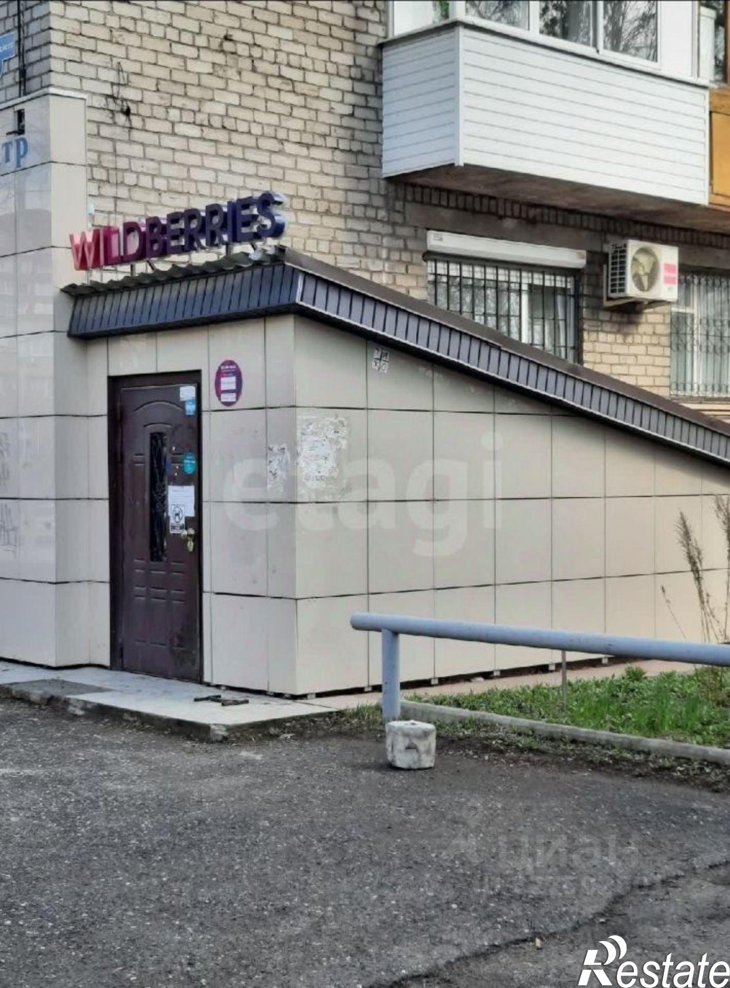Купить торговое помещение за 6 778 480 рублей на ул Луначарского, 131