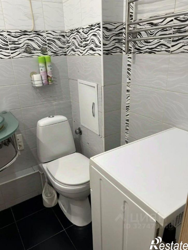 2-комн квартира Запорожская улица, 13,  д. 13