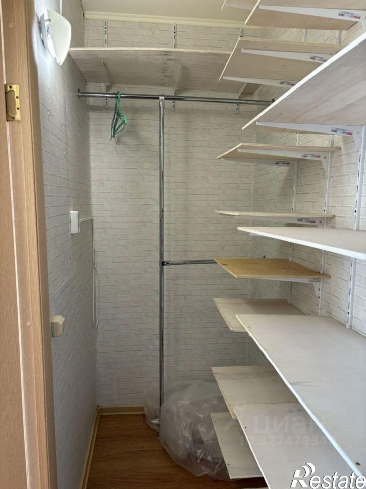 2-комн квартира Запорожская улица, 13,  д. 13