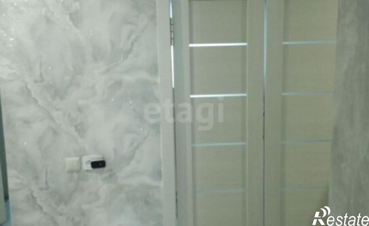 3-комн квартира Уинская улица, 42,  д. 42