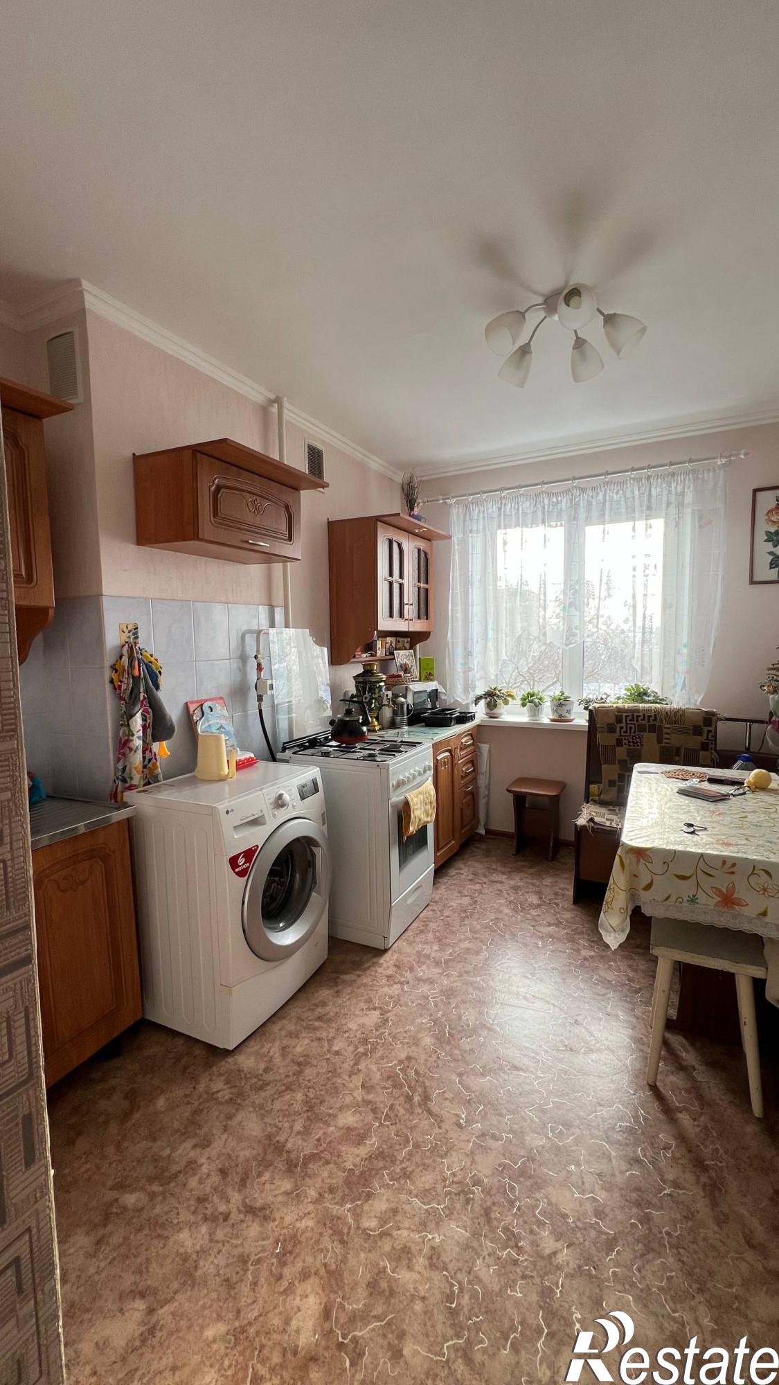 Купить квартиру за 4 700 000 рублей на Карпинского ул., 87