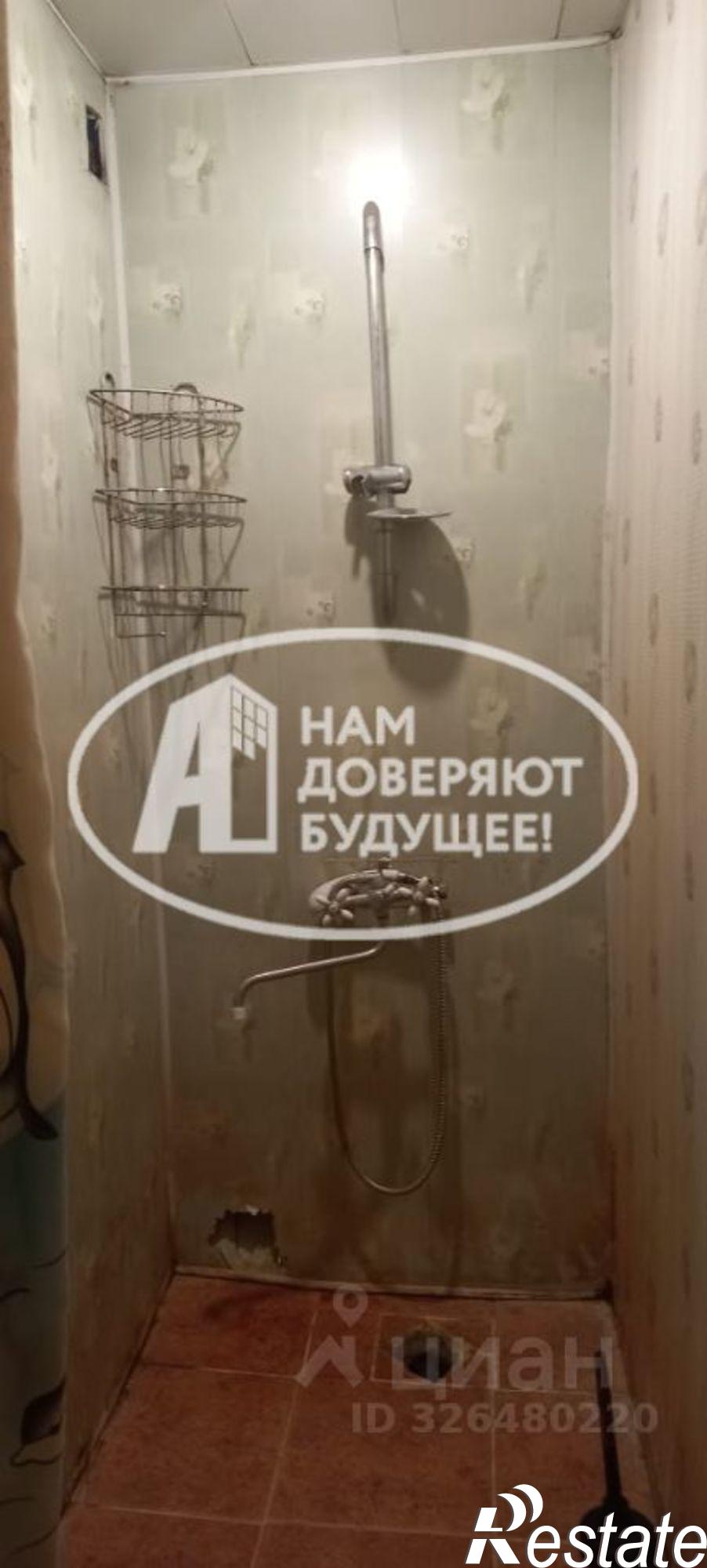 Купить комнату за 1 300 000 рублей на ул Нефтяников, 3