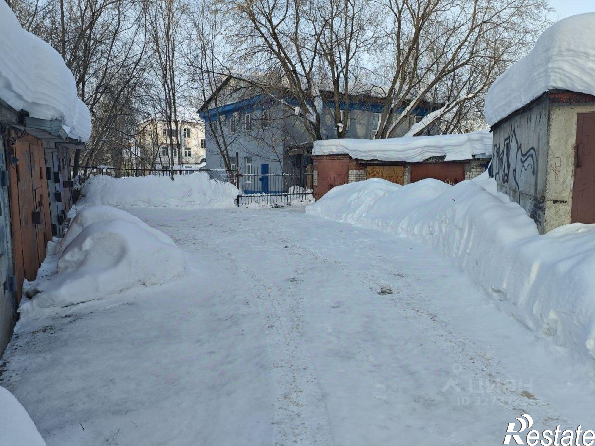 Купить гараж, место в паркинге за 1 944 260 рублей на ул Танкистов, 44а