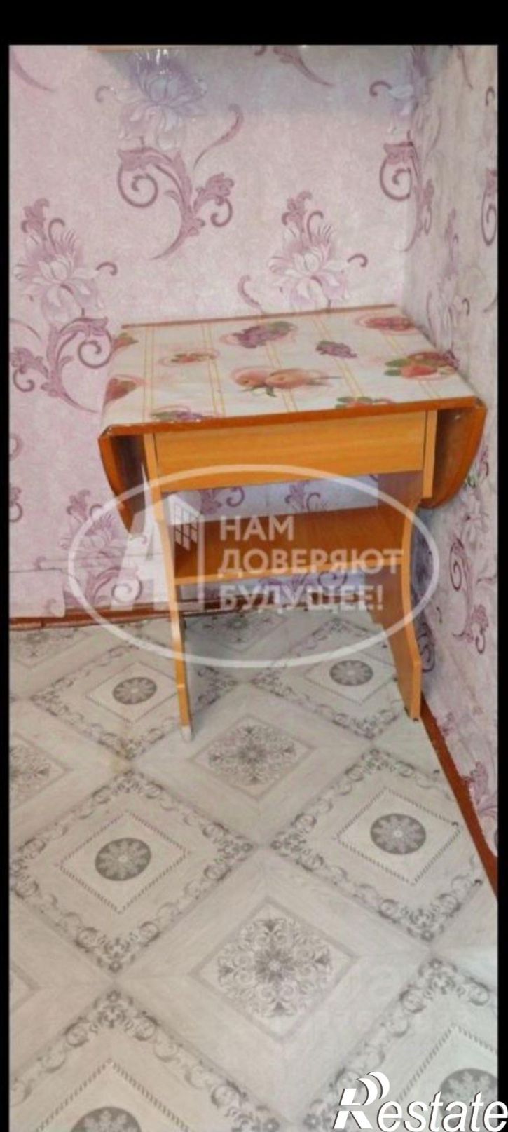 Комната ул Юрша, 92,  д. 92