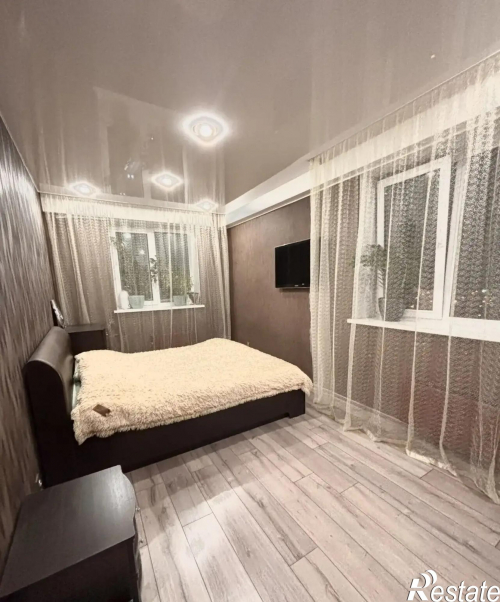 Продажа 3-комн квартиры Самаркандская ул., 145