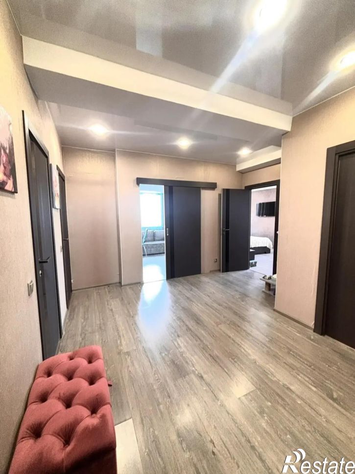 3-комн квартира Самаркандская ул., 145