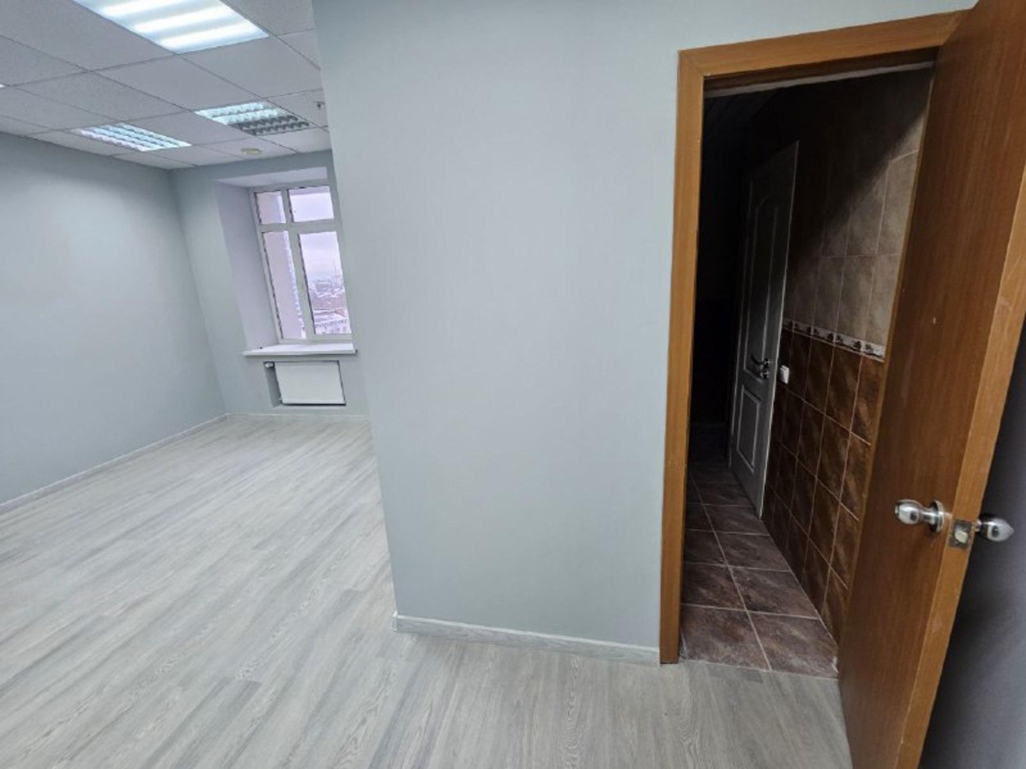 Сдать офис, помещение под офис за 42 840 рублей на Россия, Куйбышева ул, 50, Свердловский