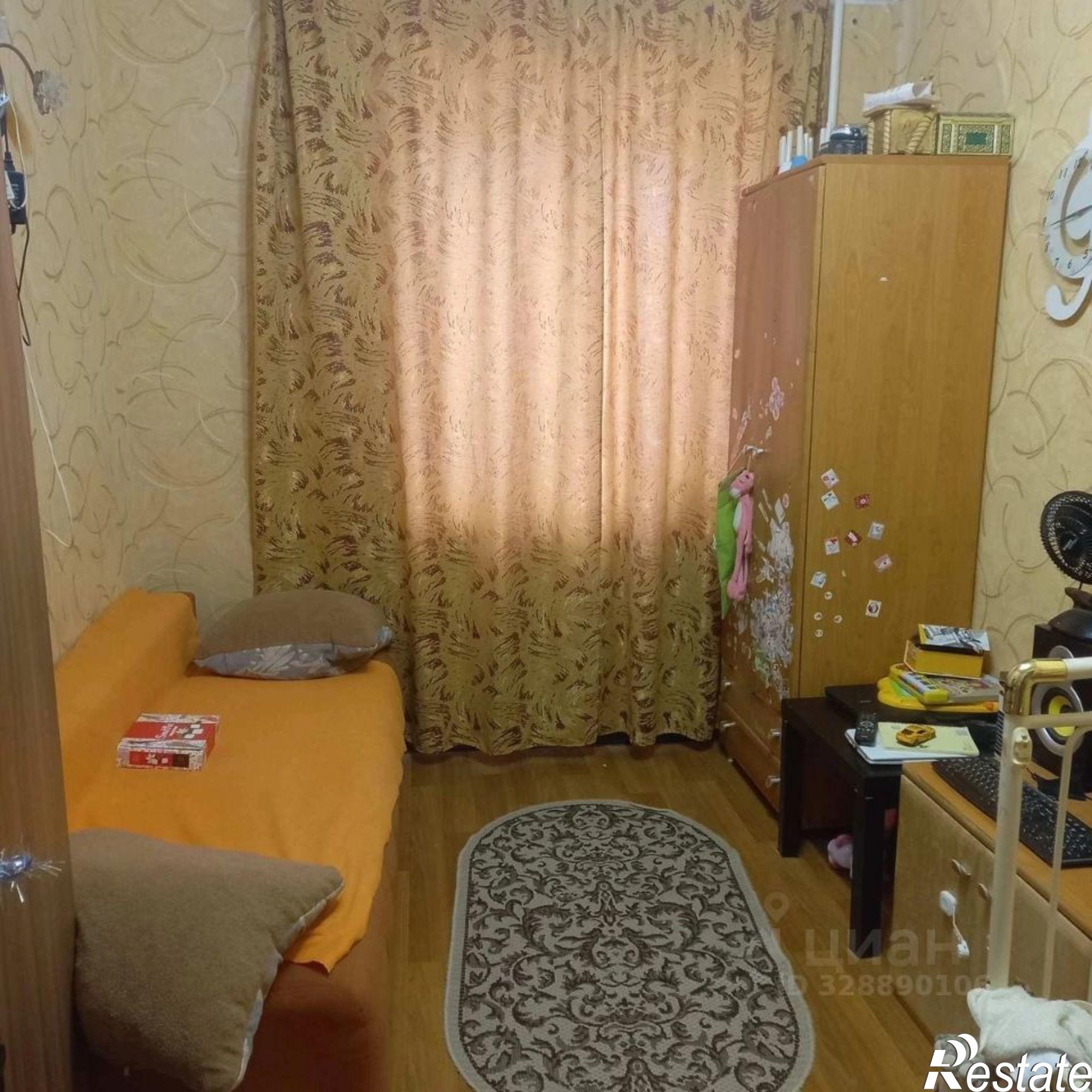 Купить комнату за 2 090 000 рублей на ул Революции, 4