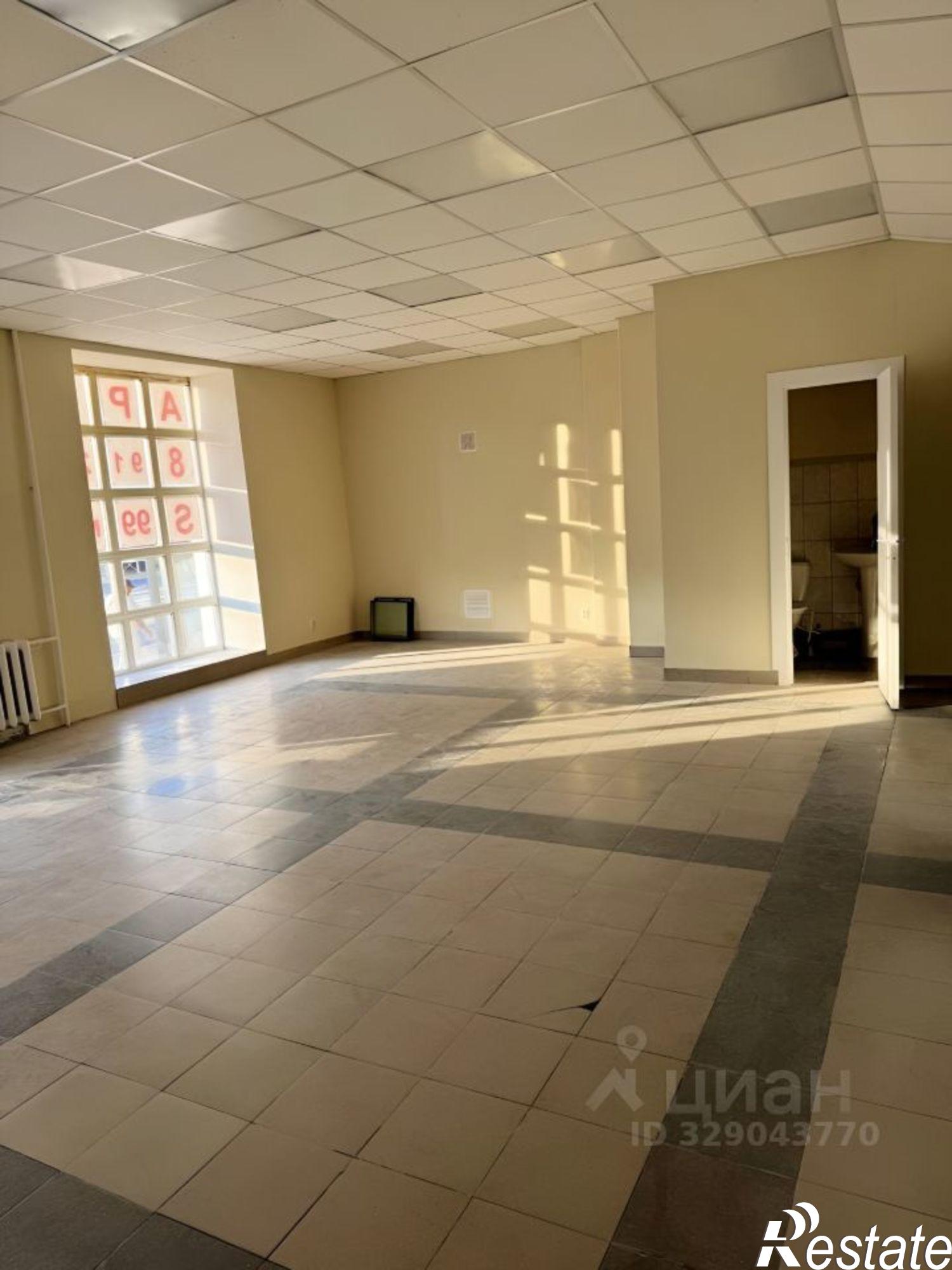 Сдать торговое помещение за 120 000 рублей на ЦИРК
