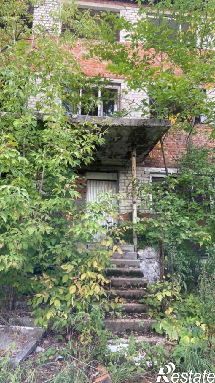 Помещение свободного назначения Верхнемуллинская улица, 74А,  д. 74А