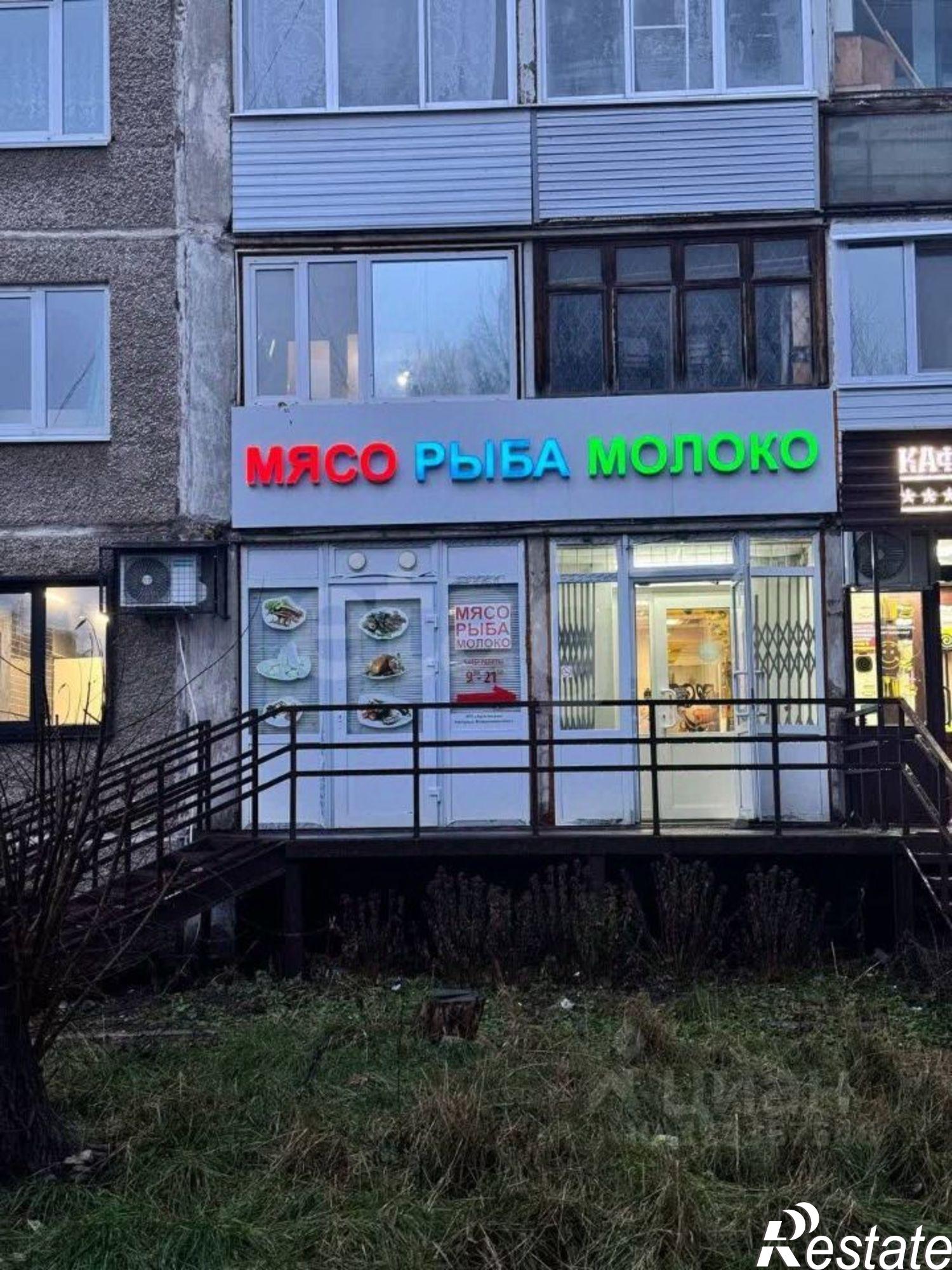 Сдать торговое помещение за 60 000 рублей на ул Космонавта Леонова, 47