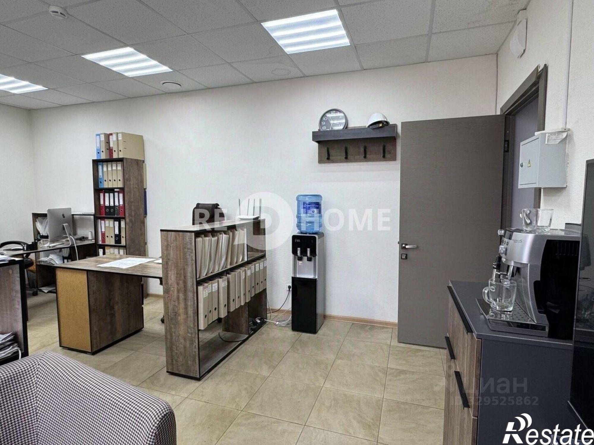 Купить офис, помещение под офис за 8 512 760 рублей на ул Героев Хасана, 52а