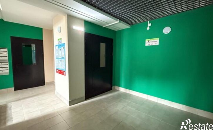 2-комн квартира улица Борцов Революции, 1Ак8