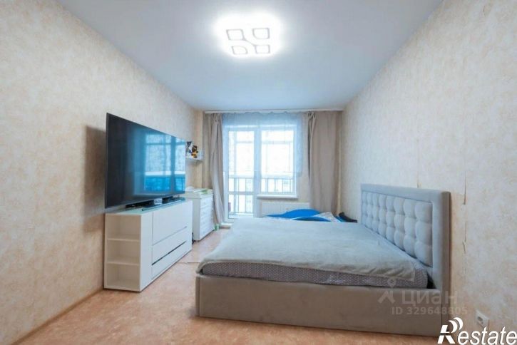 1-комн квартира улица Фрезеровщиков, 94,  д. 94