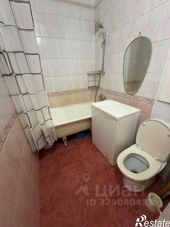 2-комн квартира улица Льва Шатрова, 12,  д. 12