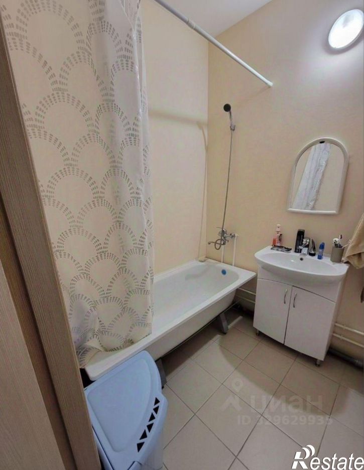 1-комн квартира улица Революции, 52В,  д. 52В