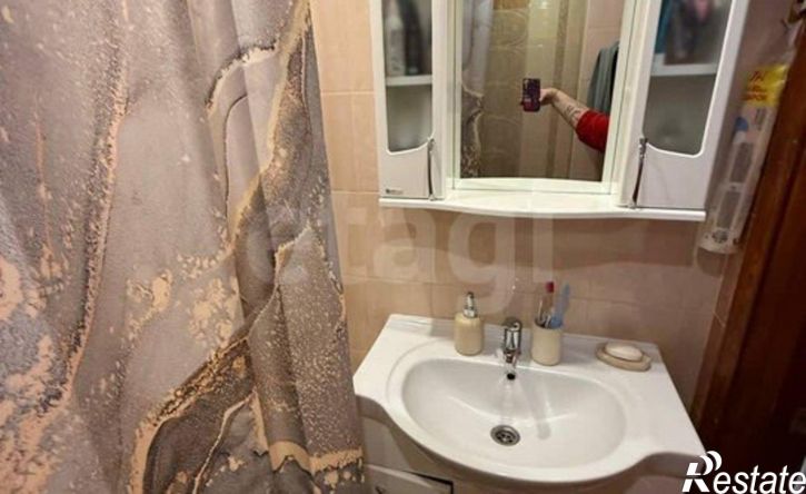 2-комн квартира улица Николая Островского, 49,  д. 49