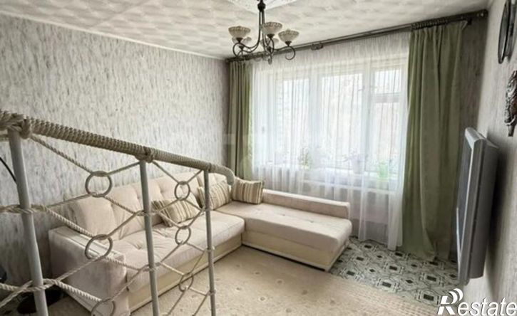 4-комн квартира Социалистическая улица, 14,  д. 14