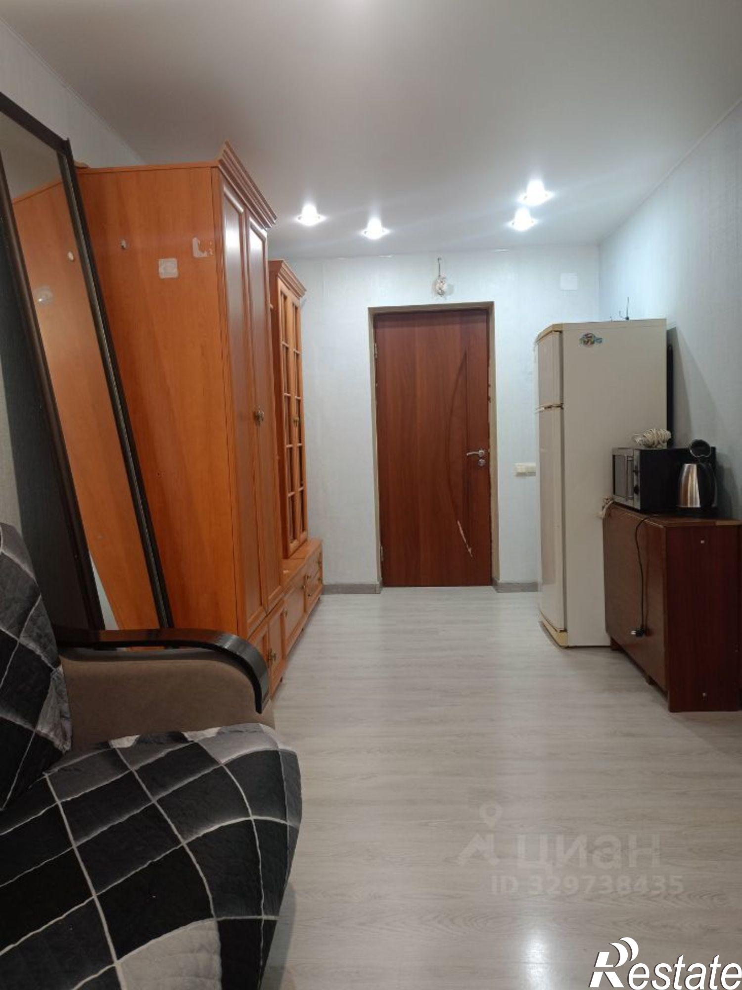 Сдать комнату за 12 000 рублей на бульвар Гагарина, 19