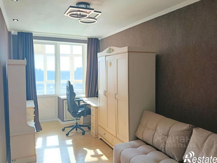3-комн квартира улица Лебедева, 34,  д. 34