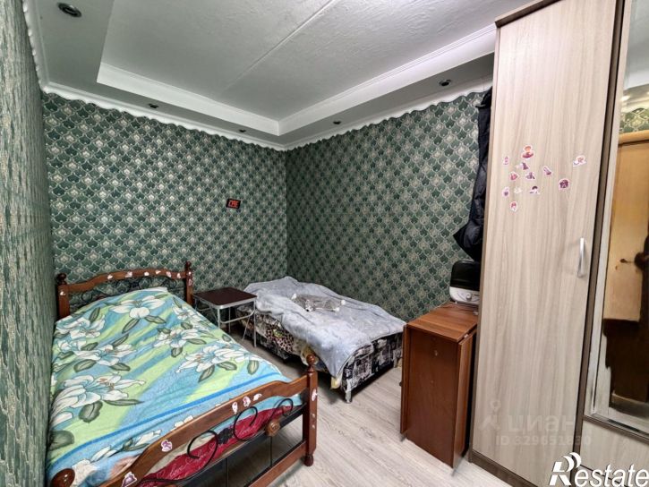 2-комн квартира улица Халтурина, 4,  д. 4