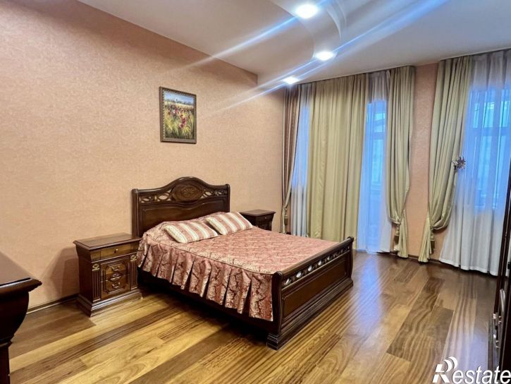 4-комн квартира ул Краснова, 30,  д. 30