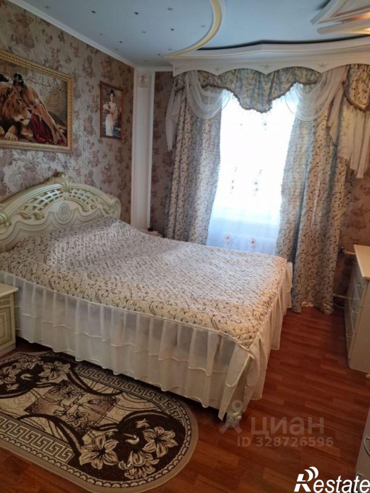 3-комн квартира Хрустальная улица, 10,  д. 10