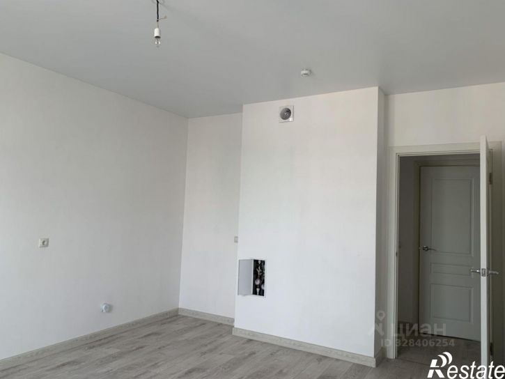 4-комн квартира улица Овчинникова, 15А,  д. 15А