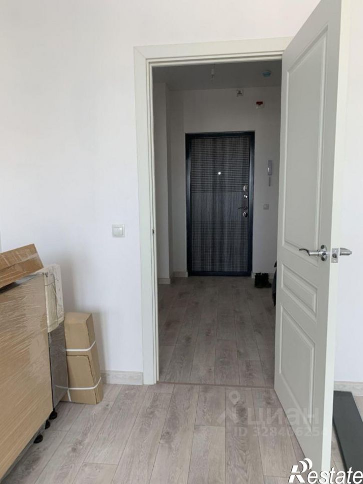 4-комн квартира улица Овчинникова, 15А,  д. 15А