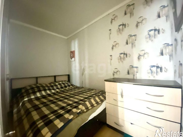3-комн квартира улица Гусарова, 13,  д. 13