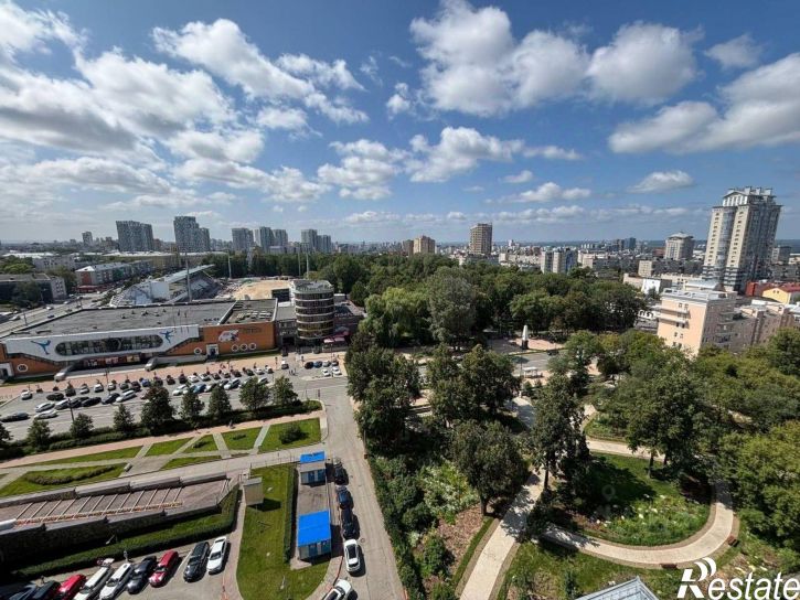 2-комн квартира ул Революции, 21в,  д. 21в