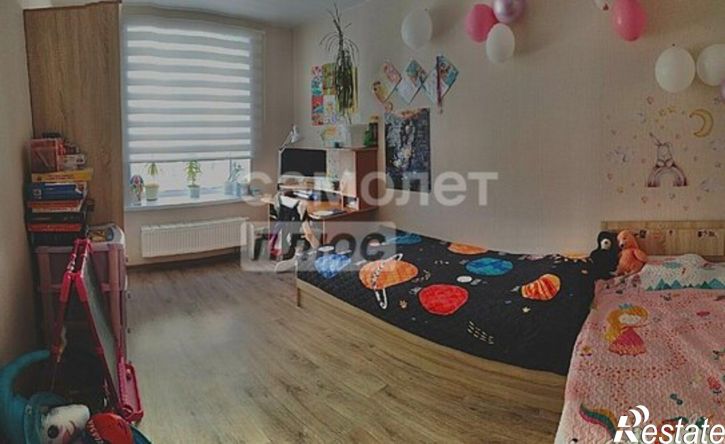 3-комн квартира улица Сакко и Ванцетти, 93А,  д. 93А