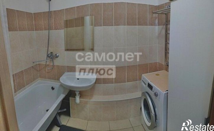 3-комн квартира улица Сакко и Ванцетти, 93А,  д. 93А