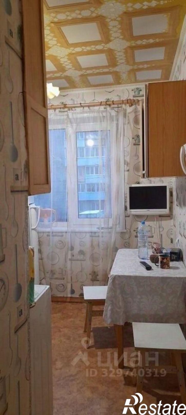 3-комн квартира улица Крупской, 93,  д. 93