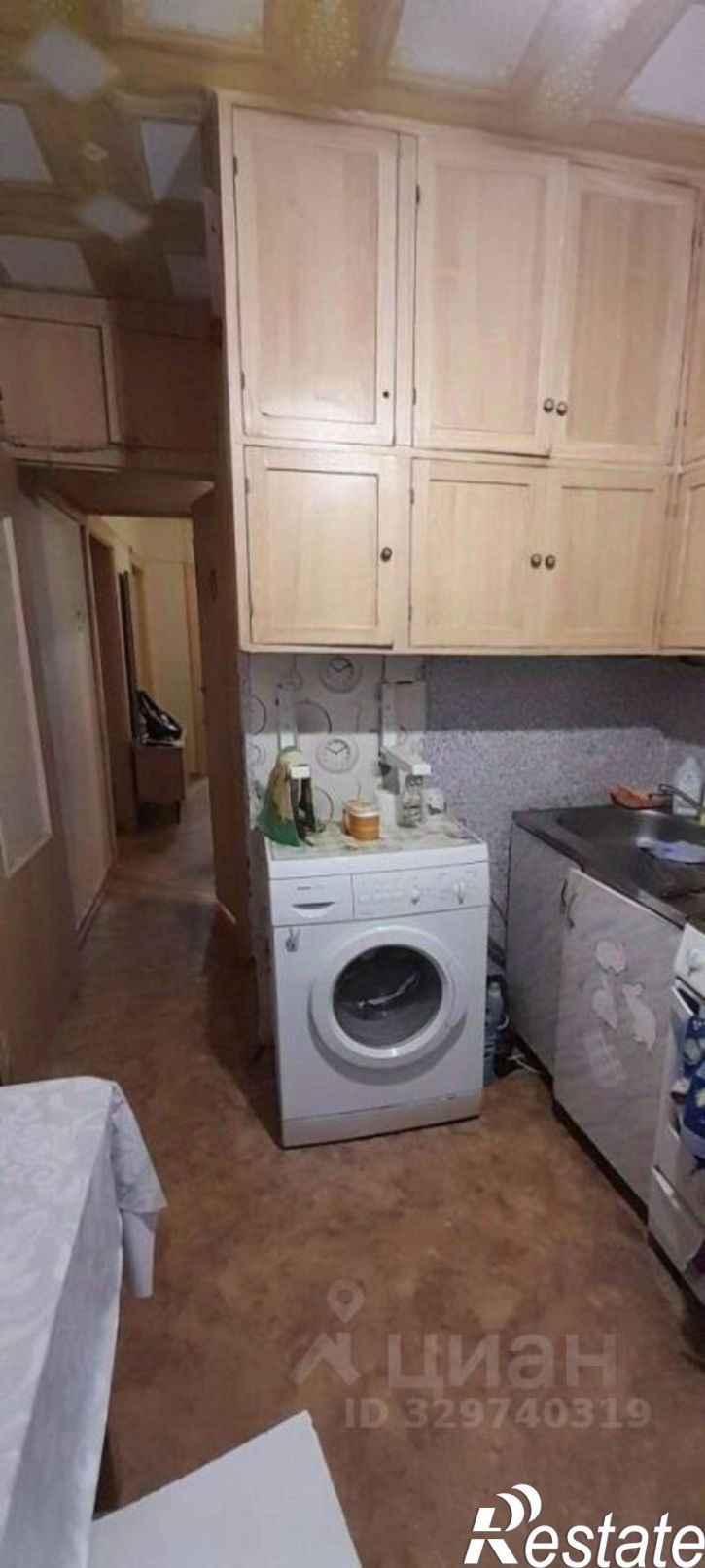 3-комн квартира улица Крупской, 93,  д. 93