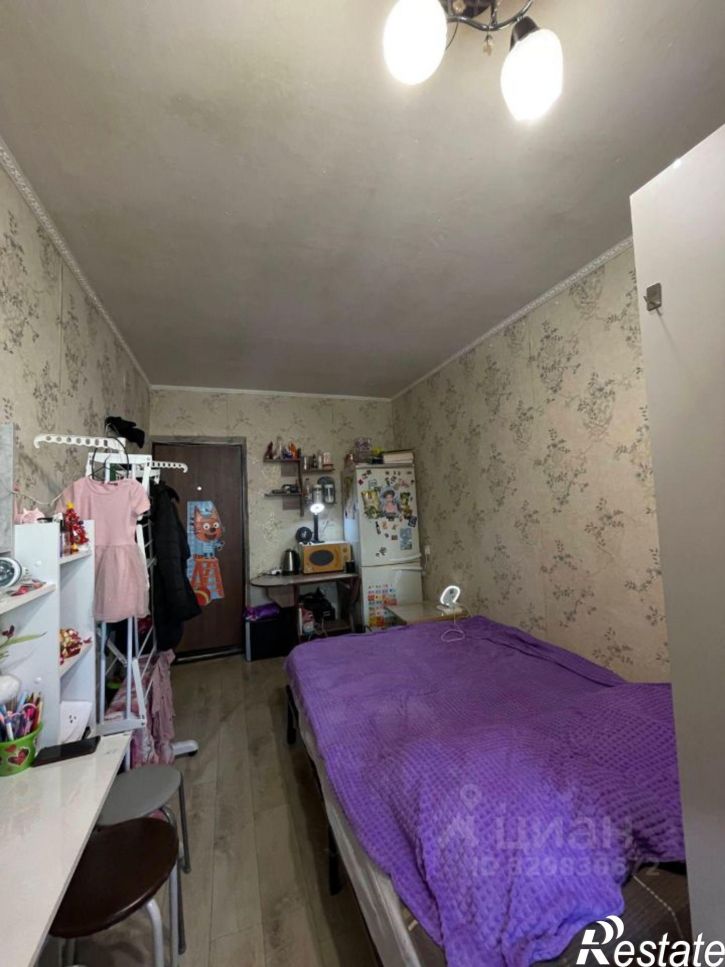 Комната ул Комиссара Пожарского, 12,  д. 12