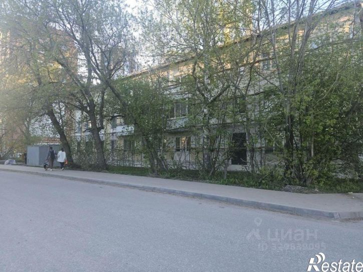 2-комн квартира ул Папанинцев, 12,  д. 12