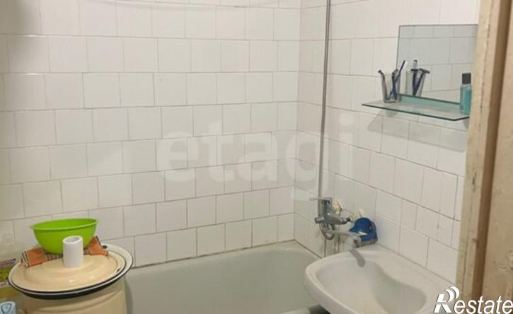 2-комн квартира улица Революции, 58,  д. 58