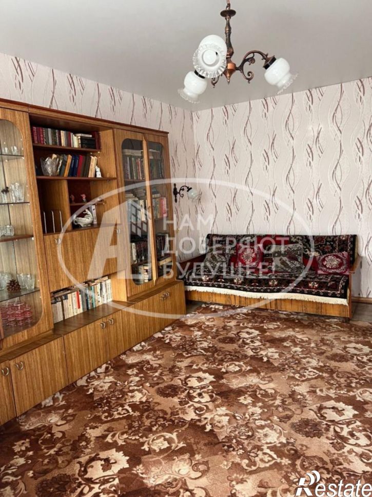 2-комн квартира улица Революции, 3/4,  д. 3/4
