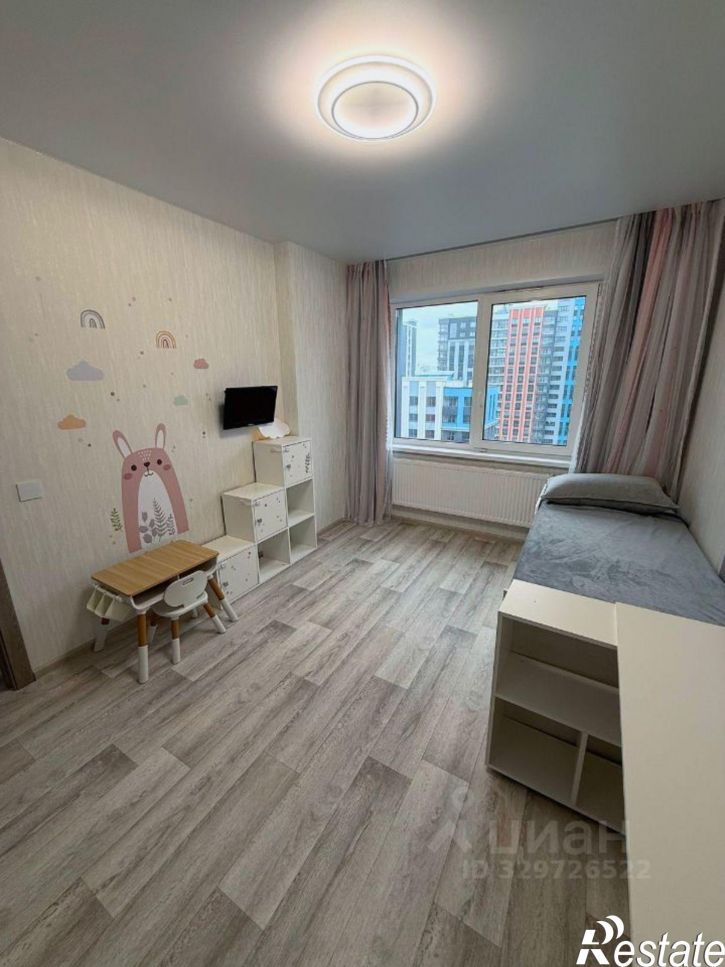 3-комн квартира ул Серебристая, 12,  д. 12