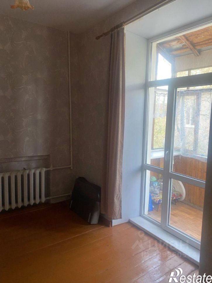 2-комн квартира улица Охотников, 10,  д. 10