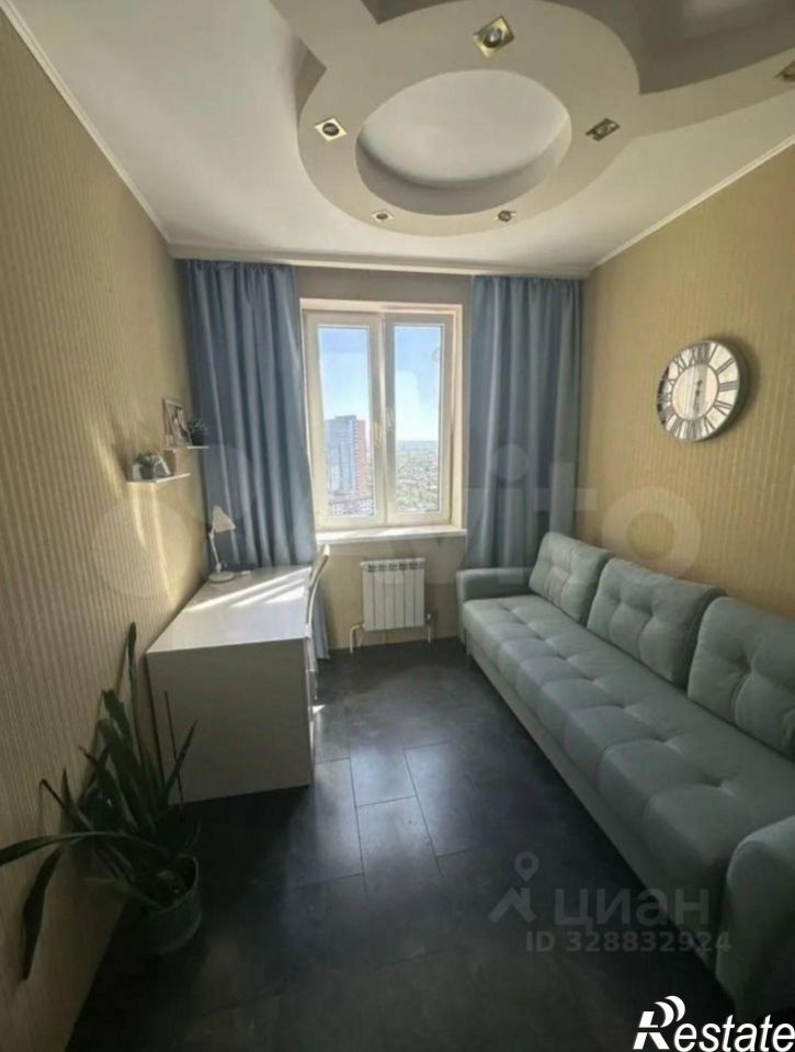4-комн квартира шоссе Космонавтов, 215,  д. 215