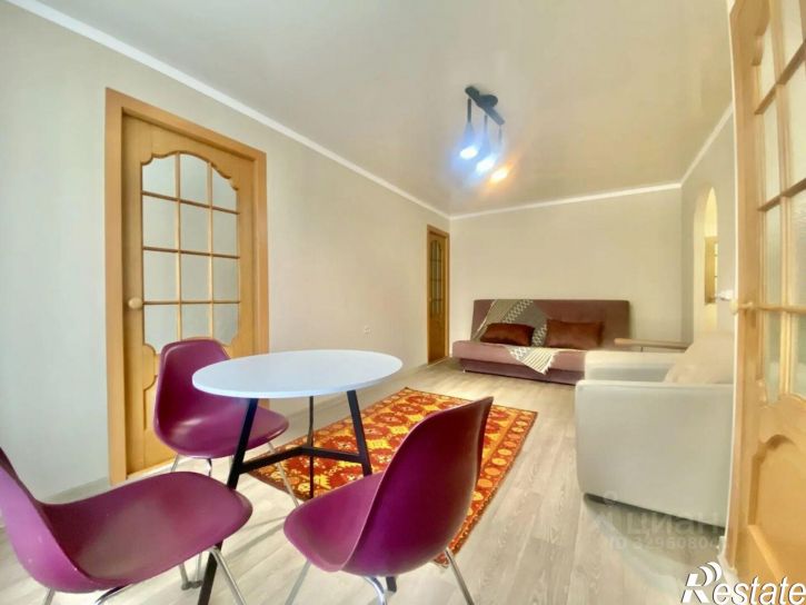 2-комн квартира улица КИМ, 107,  д. 107